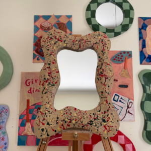Clothó – Beige Speckled Mirror